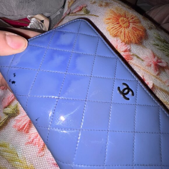 chanel long zippy blue patent wallet - Picture 5 of 5